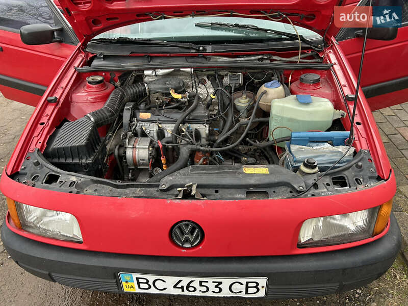 Седан Volkswagen Passat 1991 в Ходорове фото 7 Седан Volkswagen Passat 1991 в Ходорове