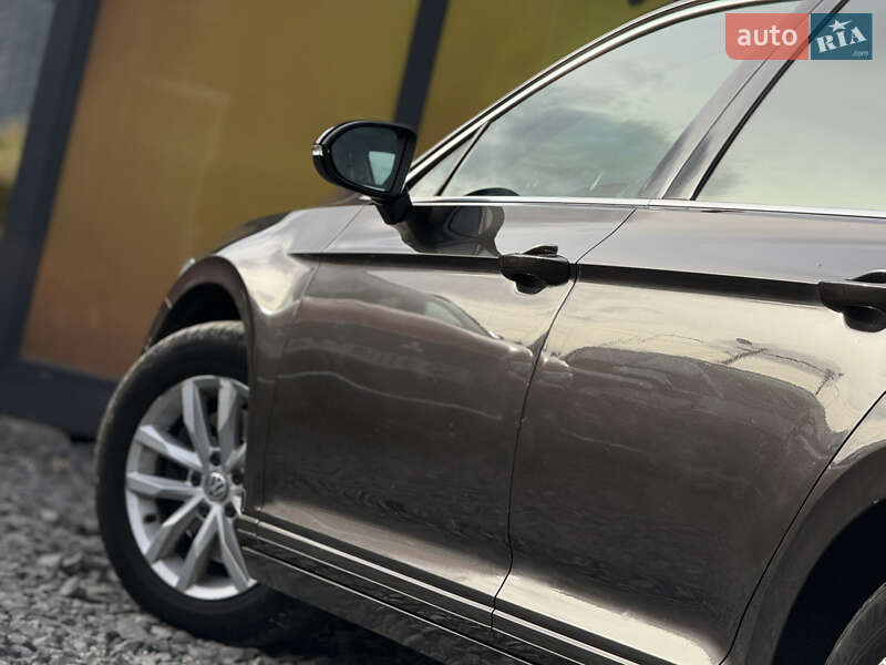 Универсал Volkswagen Passat 2016 в Стрые