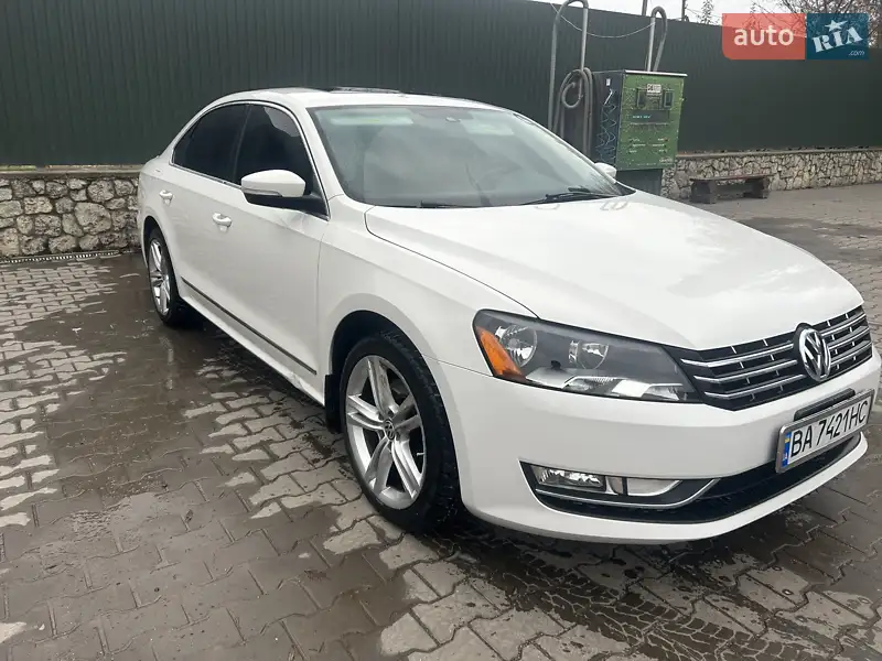Volkswagen Passat 2013 VIN WVWZZZ3CZEE007482 фото оголошення 28 з 58