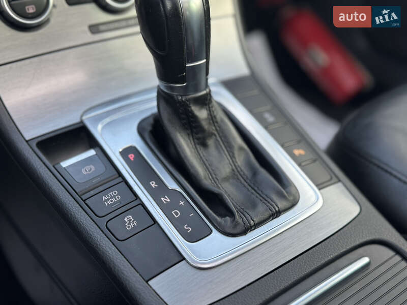 Универсал Volkswagen Passat 2013 в Сарнах