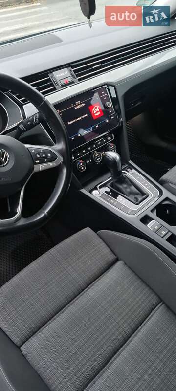 Универсал Volkswagen Passat 2020 в Харькове