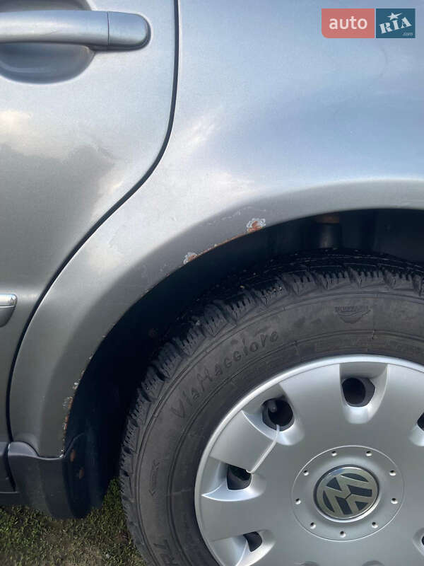 Седан Volkswagen Passat 2004 в Львові фото 18 Седан Volkswagen Passat 2004 в Львові