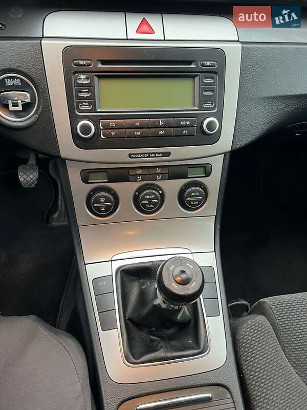 Универсал Volkswagen Passat 2006 в Кривом Роге