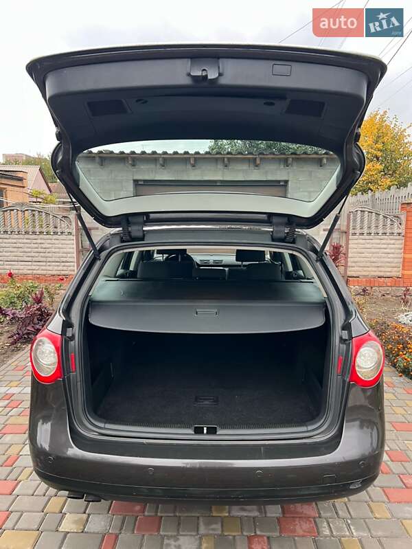 Универсал Volkswagen Passat 2006 в Кривом Роге