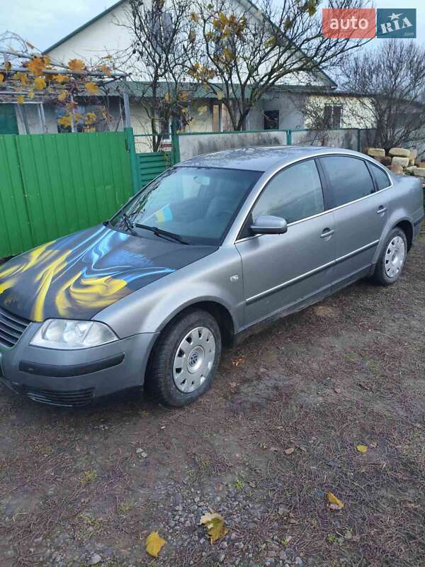 Седан Volkswagen Passat 2002 в Вінниці