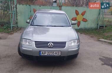 Седан Volkswagen Passat 2004 в Запорожье
