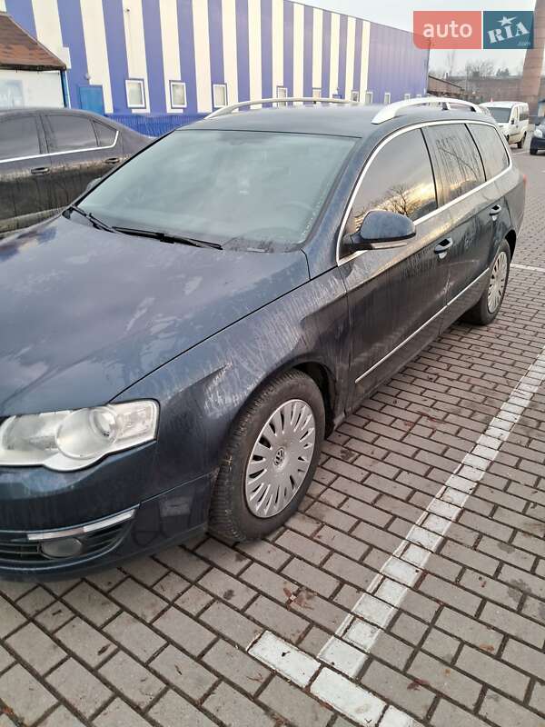 Универсал Volkswagen Passat 2007 в Романковцах