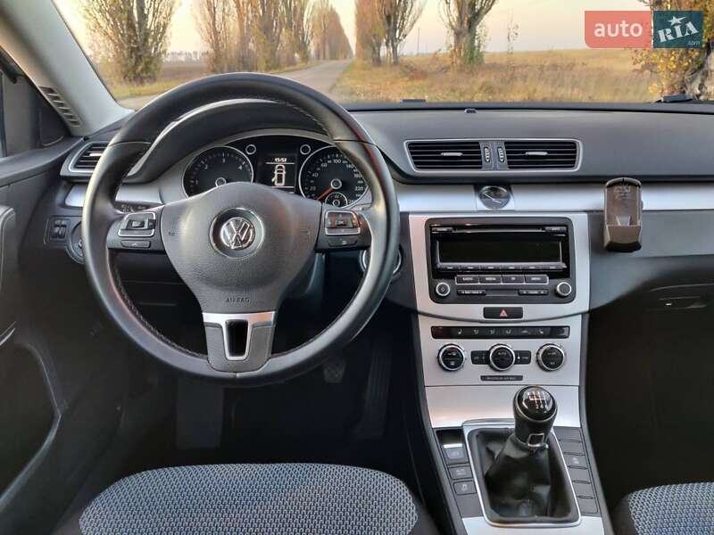 Универсал Volkswagen Passat 2014 в Барышевке фото 24 Универсал Volkswagen Passat 2014 в Барышевке