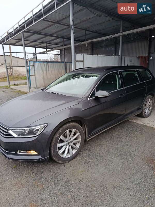 Универсал Volkswagen Passat 2018 в Шепетовке