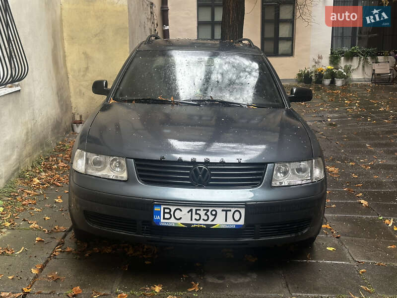 Универсал Volkswagen Passat 1999 в Львове