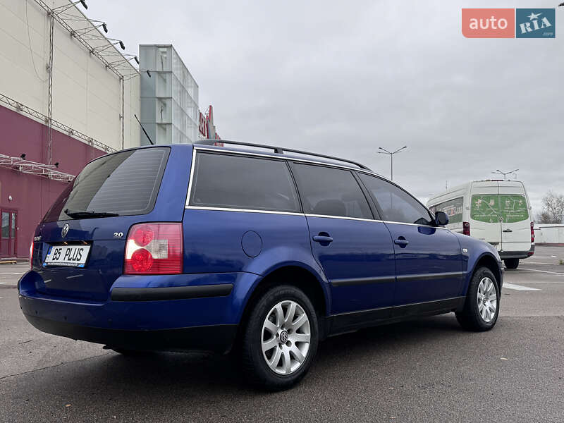 Универсал Volkswagen Passat 2003 в Киеве