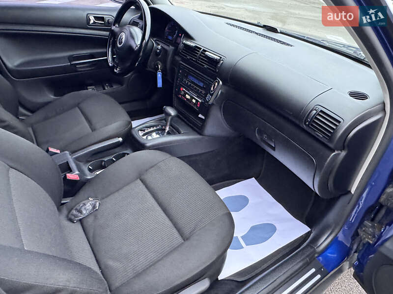 Универсал Volkswagen Passat 2003 в Киеве