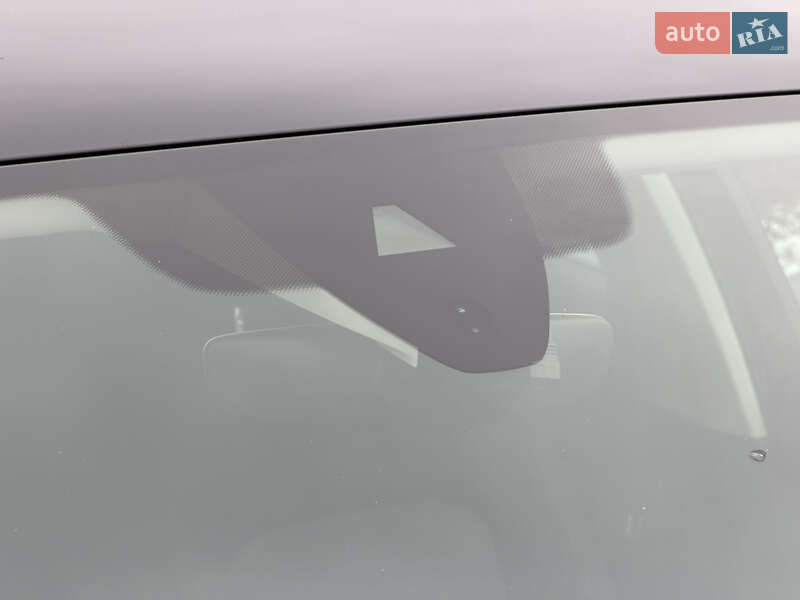 Седан Volkswagen Passat 2015 в Ужгороде