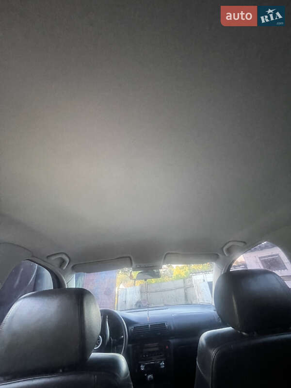 Седан Volkswagen Passat 2004 в Львові фото 3 Седан Volkswagen Passat 2004 в Львові