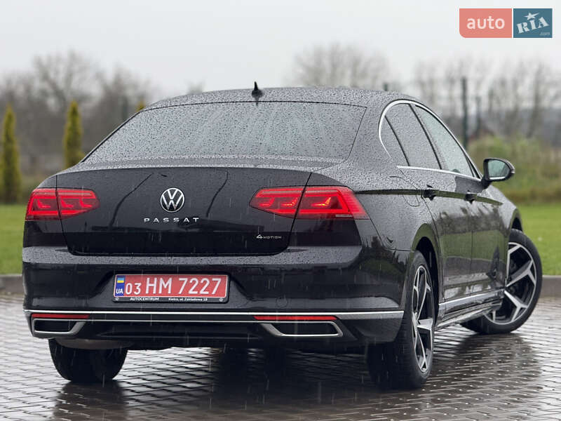 Седан Volkswagen Passat 2020 в Луцьку