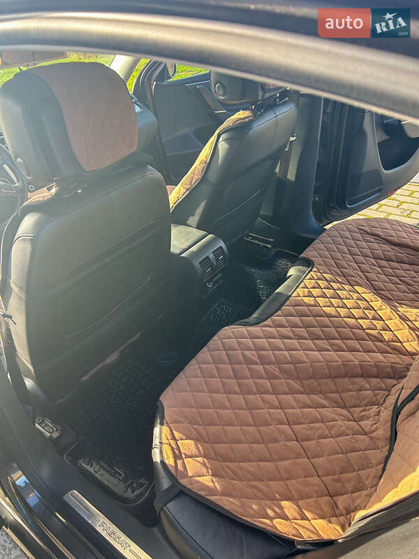 Седан Volkswagen Passat 2012 в Долине