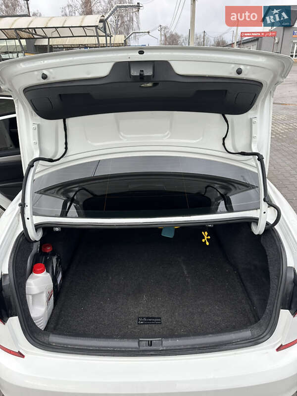Седан Volkswagen Passat 2020 в Чернівцях фото 12 Седан Volkswagen Passat 2020 в Чернівцях