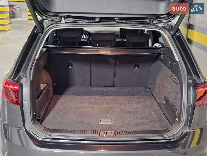 Универсал Volkswagen Passat 2021 в Виннице фото 51 Универсал Volkswagen Passat 2021 в Виннице