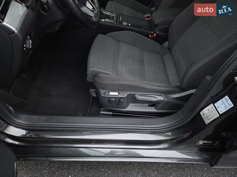 Универсал Volkswagen Passat 2021 в Виннице фото 113 Универсал Volkswagen Passat 2021 в Виннице
