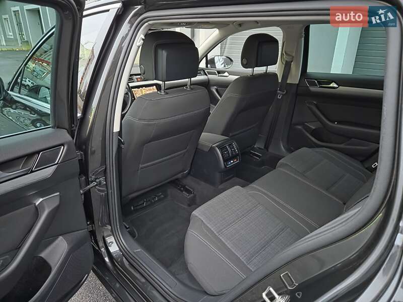 Универсал Volkswagen Passat 2021 в Виннице фото 165 Универсал Volkswagen Passat 2021 в Виннице