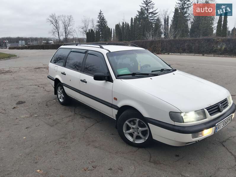 Універсал Volkswagen Passat 1994 в Білій Церкві