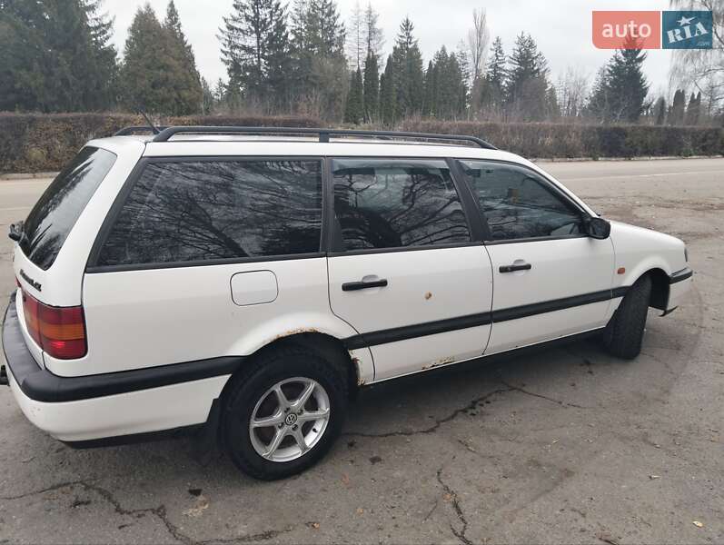 Універсал Volkswagen Passat 1994 в Білій Церкві