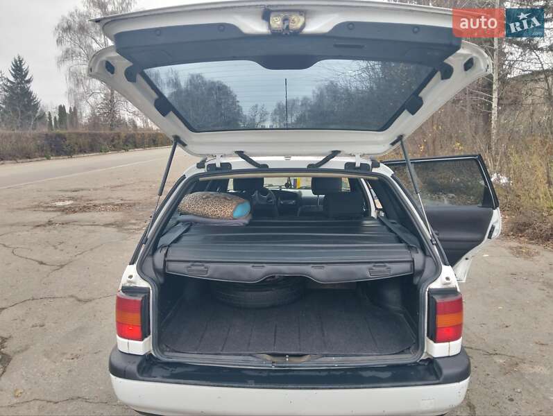 Універсал Volkswagen Passat 1994 в Білій Церкві