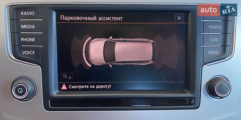 Універсал Volkswagen Passat 2015 в Львові