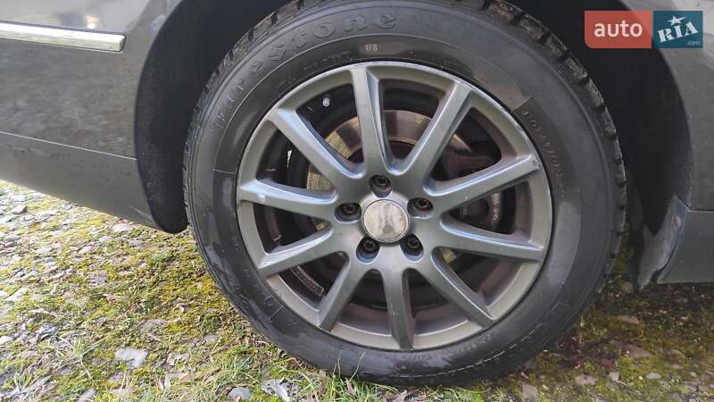 Универсал Volkswagen Passat 2010 в Калуше