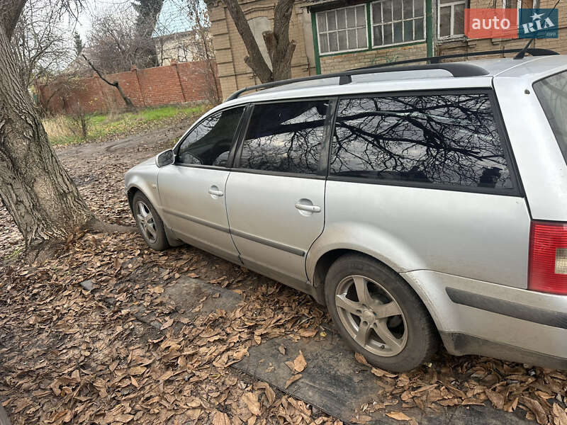 Універсал Volkswagen Passat 2003 в Краматорську