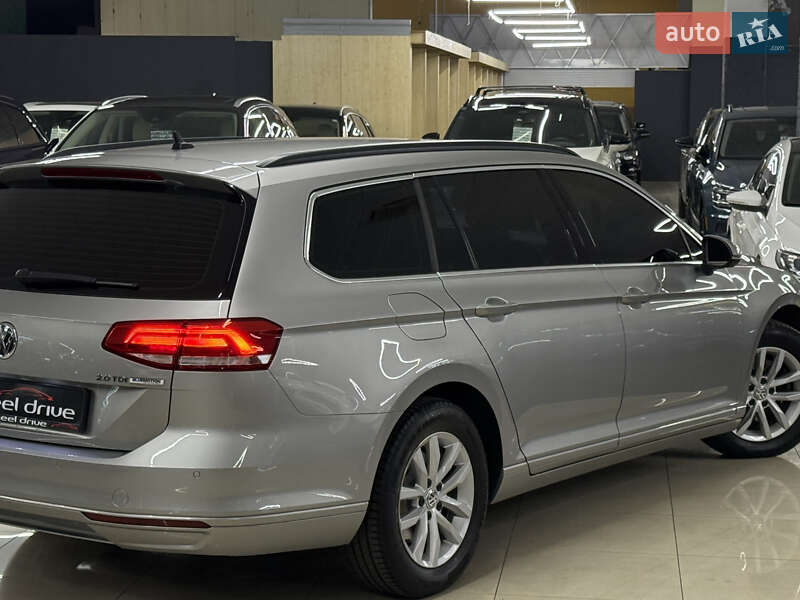 Универсал Volkswagen Passat 2015 в Николаеве