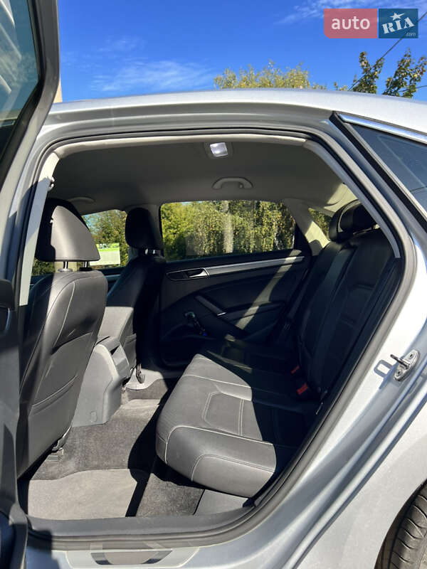 Седан Volkswagen Passat 2016 в Киеве фото 13 Седан Volkswagen Passat 2016 в Киеве