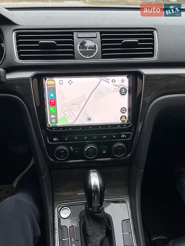 Седан Volkswagen Passat 2016 в Кропивницком
