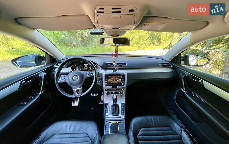 Универсал Volkswagen Passat 2013 в Львове