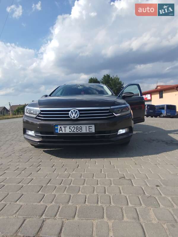 Универсал Volkswagen Passat 2015 в Ивано-Франковске