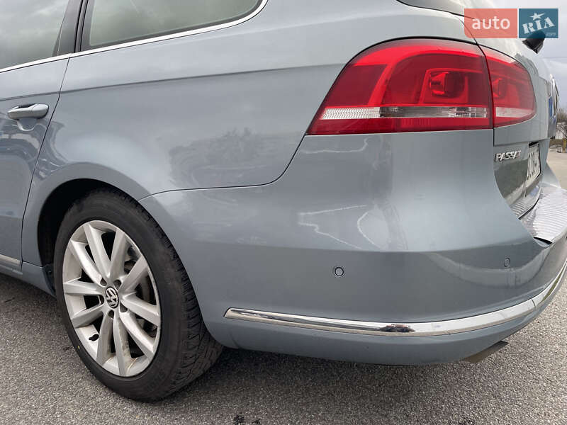 Универсал Volkswagen Passat 2013 в Львове