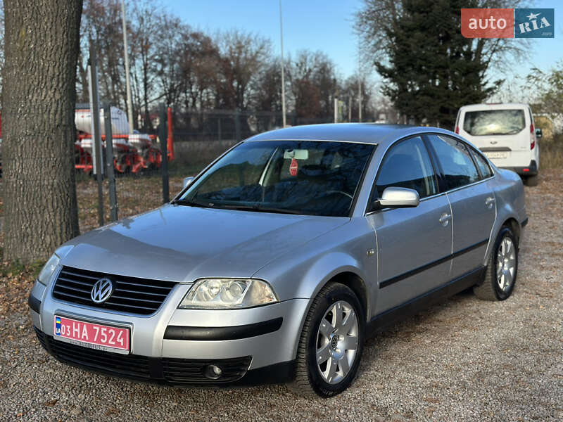 Седан Volkswagen Passat 2003 в Виннице
