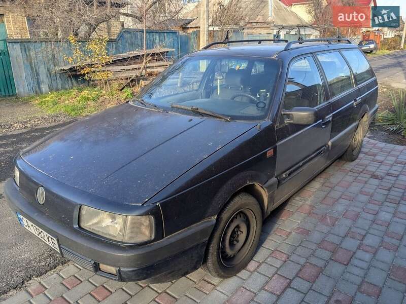 Универсал Volkswagen Passat 1993 в Черкассах фото 3 Универсал Volkswagen Passat 1993 в Черкассах