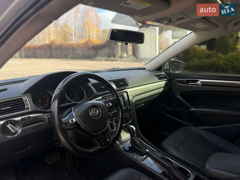 Седан Volkswagen Passat 2015 в Марганце фото 8 Седан Volkswagen Passat 2015 в Марганце