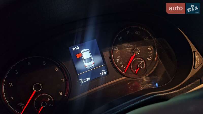 Седан Volkswagen Passat 2021 в Одессе