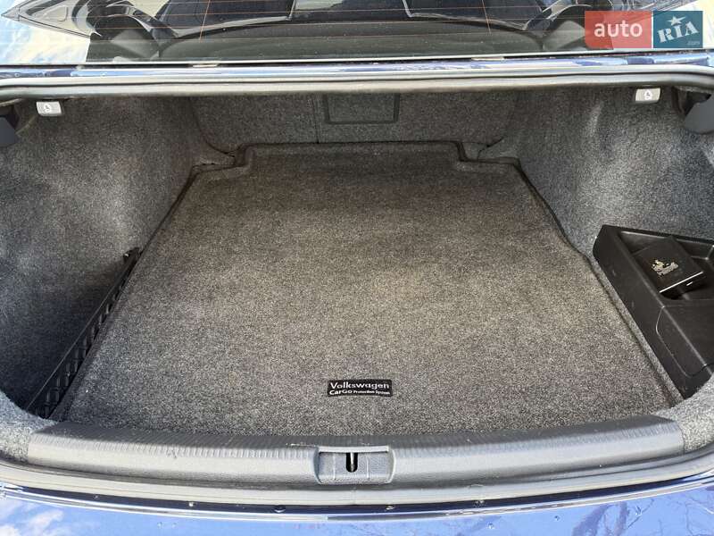 Седан Volkswagen Passat 2014 в Тернополе фото 37 Седан Volkswagen Passat 2014 в Тернополе
