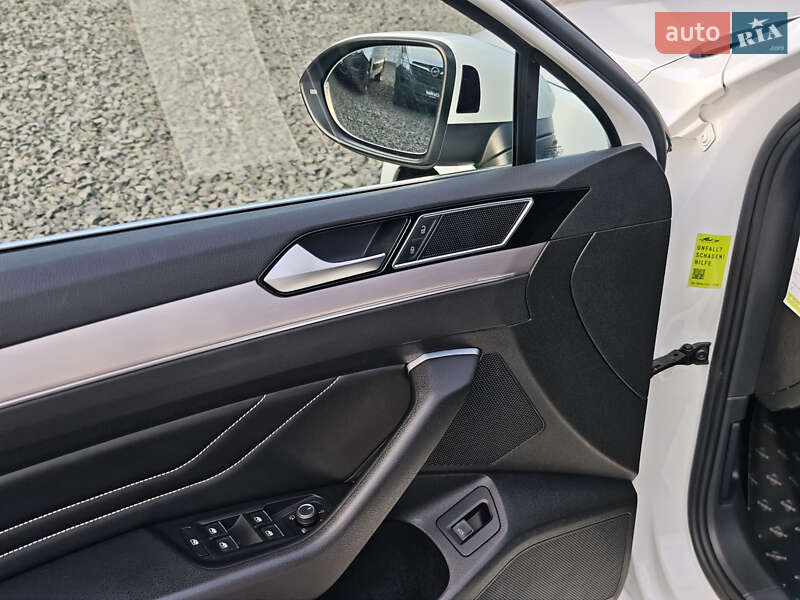 Универсал Volkswagen Passat 2021 в Луцке фото 19 Универсал Volkswagen Passat 2021 в Луцке
