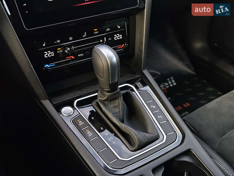 Универсал Volkswagen Passat 2021 в Луцке фото 55 Универсал Volkswagen Passat 2021 в Луцке