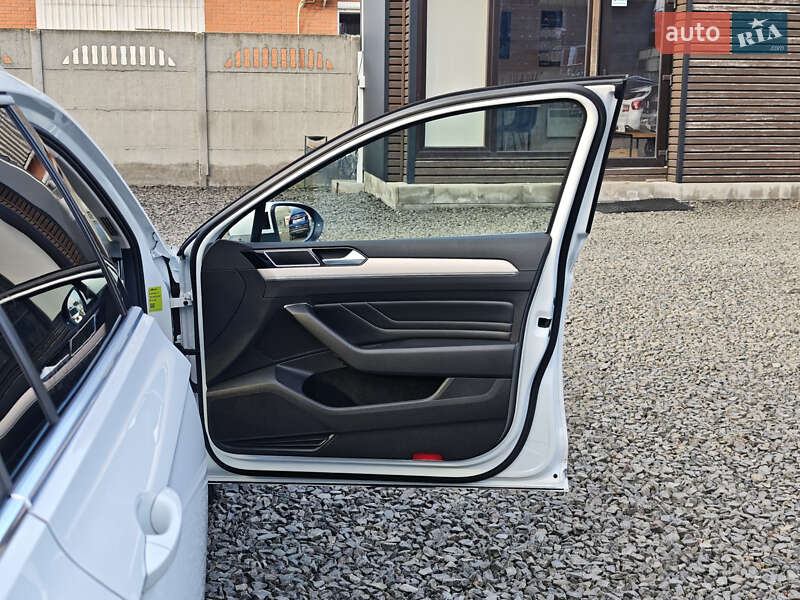 Универсал Volkswagen Passat 2021 в Луцке фото 69 Универсал Volkswagen Passat 2021 в Луцке