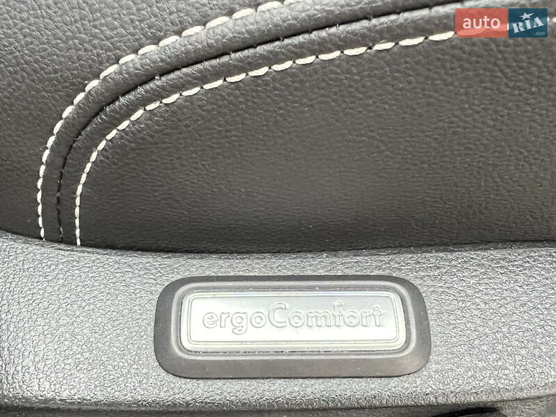 Седан Volkswagen Passat 2021 в Дрогобыче