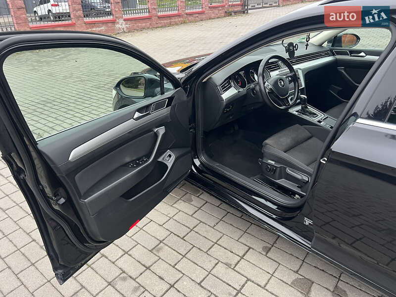 Универсал Volkswagen Passat 2019 в Хмельницком фото 17 Универсал Volkswagen Passat 2019 в Хмельницком