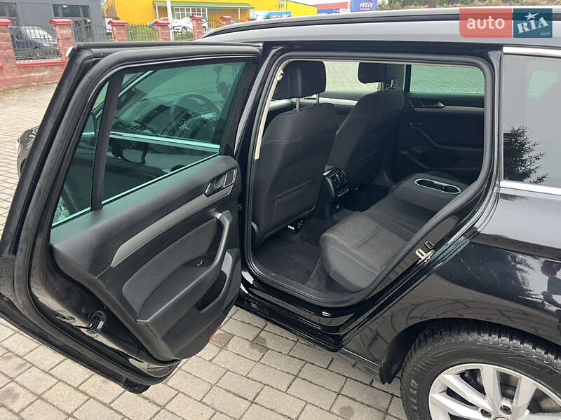 Универсал Volkswagen Passat 2019 в Хмельницком фото 25 Универсал Volkswagen Passat 2019 в Хмельницком