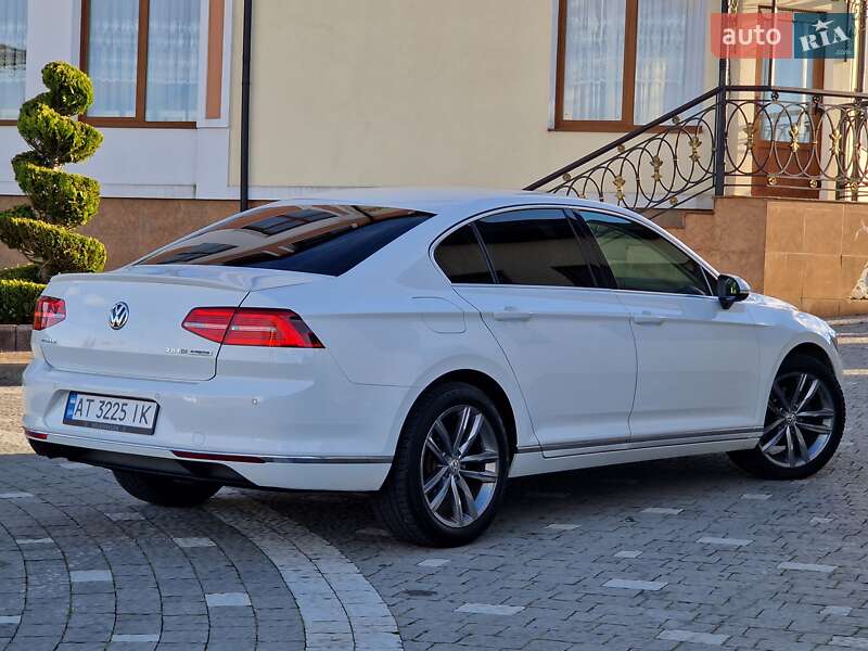 Седан Volkswagen Passat 2016 в Дрогобыче