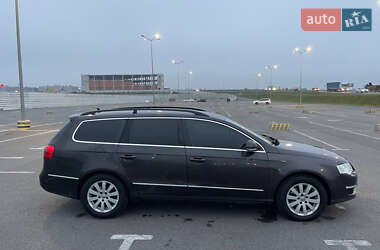 Универсал Volkswagen Passat 2009 в Долине