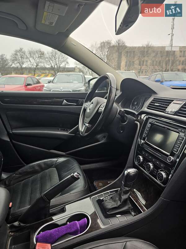Седан Volkswagen Passat 2014 в Полтаве